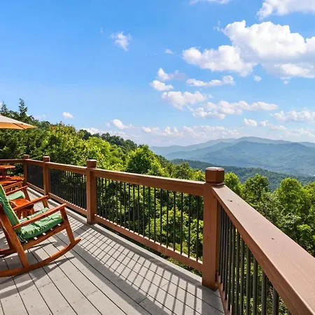 Native Winds Luxury Cabin Rental